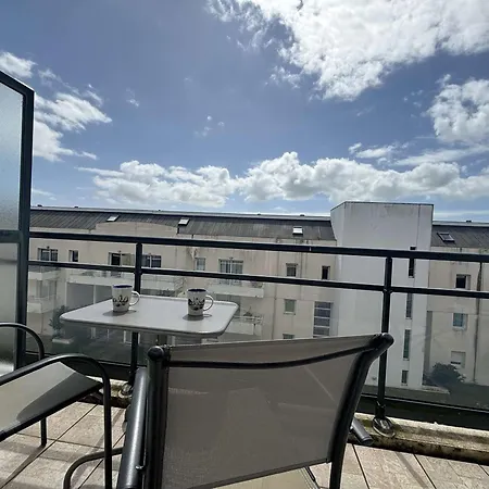 Apartment Cosy Avec Balcon, Parking Et Piscine - La Rochelle - Fr-1-246-692 *