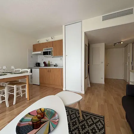Apartment Cosy Avec Balcon, Parking Et Piscine - La Rochelle - Fr-1-246-692