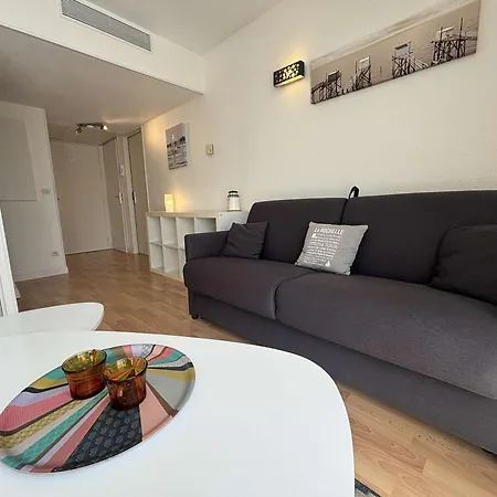 Cosy Avec Balcon, Parking Et Piscine - La Rochelle - Fr-1-246-692 *