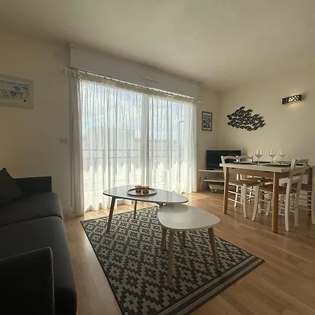 Cosy Avec Balcon, Parking Et Piscine - La Rochelle - Fr-1-246-692 Apartment *